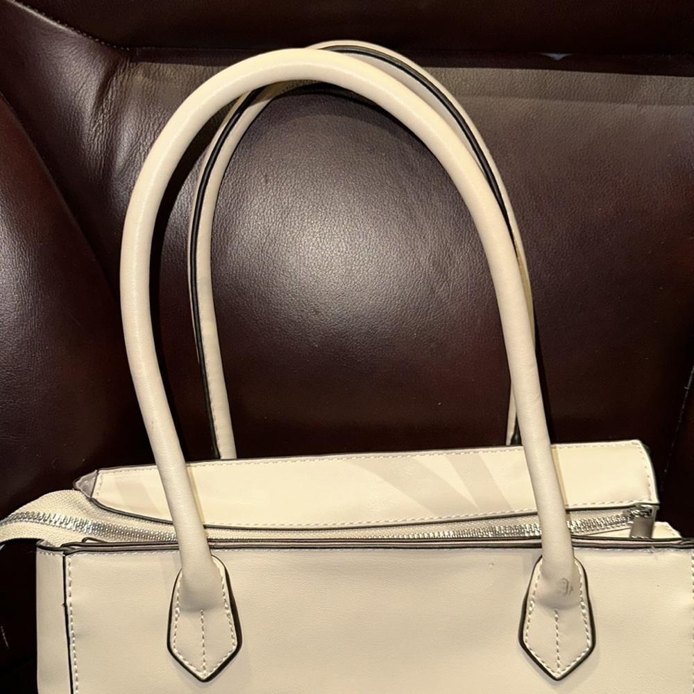 Sam Edelman Bag - Picture 4 of 16